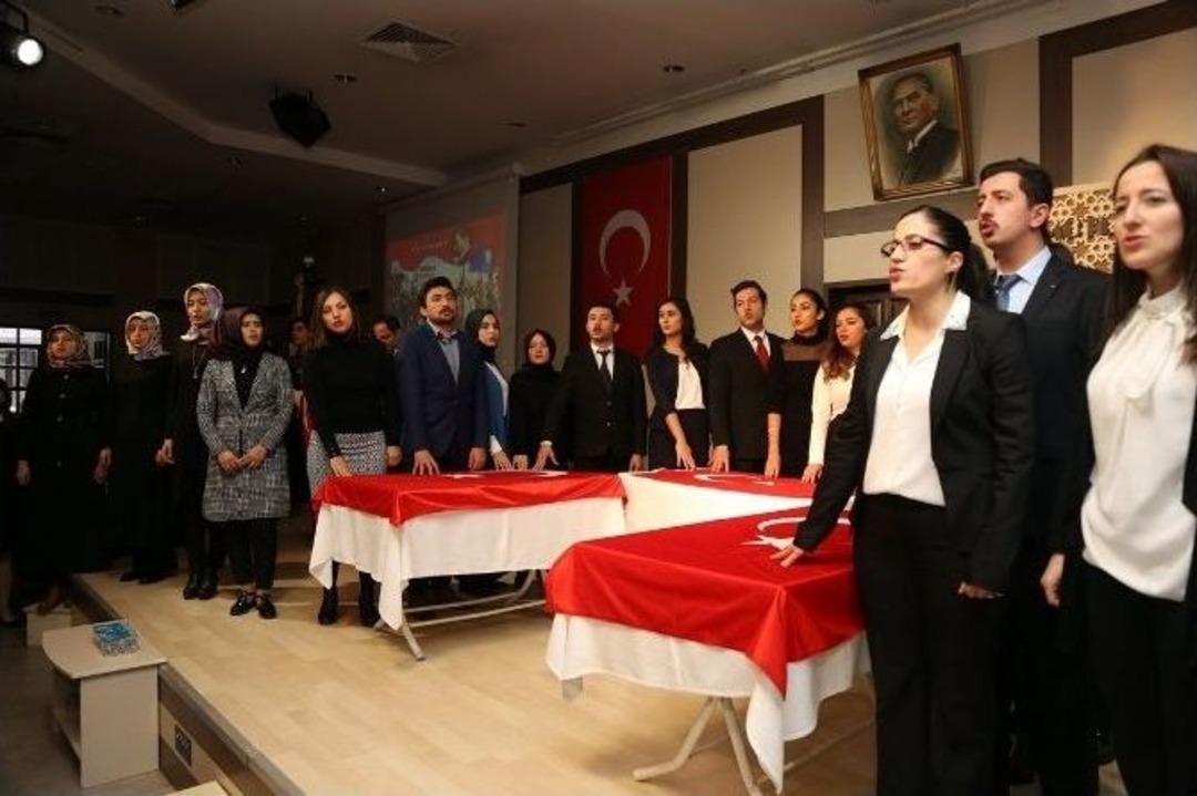 &Ouml;ğretmenler G&uuml;n&uuml;&rsquo;nde &rsquo;g&ouml;rev Yemini&rsquo;