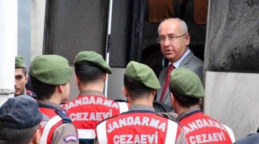 Fet&ouml; Davasında 4 Eski Komutanın Tahliye Talebi Reddedildi