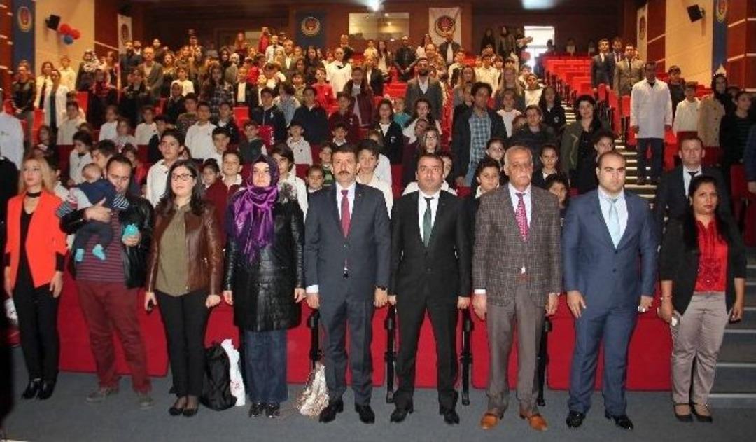 Ted Şanlıurfa Kolejinde &Ouml;ğretmenler G&uuml;n&uuml; Coşkusu