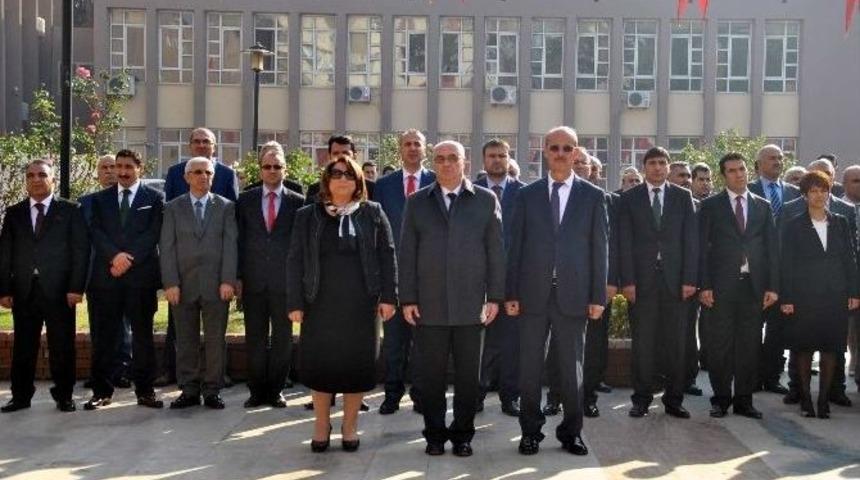 Aydın&rsquo;da &Ouml;ğretmenler G&uuml;n&uuml; Kutlamaları