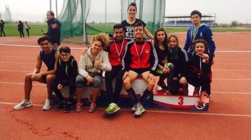 Kuşadası Belediyespor Kros Takımından B&uuml;y&uuml;k Başarı