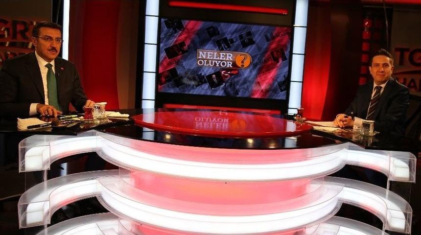 Bakan T&uuml;fenkci: &ldquo;28 Şubat G&uuml;nlerini Hatırlatan Bir Manşettir&rdquo;