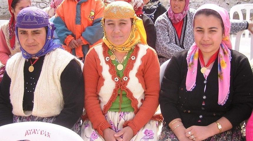 Ziraat Odası Başkanı Posacı&rsquo;dan Gen&ccedil; Kızlara &Ccedil;ağrı