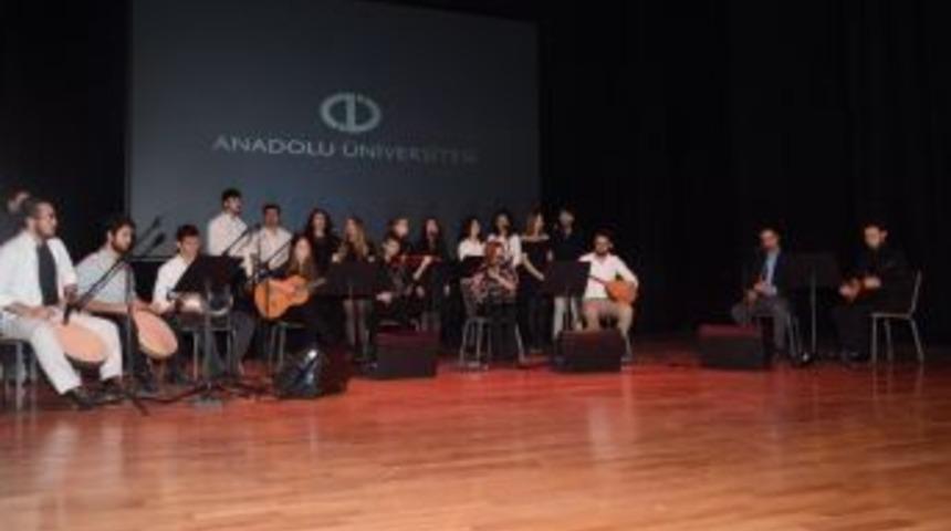 Anadolu &Uuml;niversitesi Eğitim Fak&uuml;ltesi &Ouml;ğretmenler G&uuml;n&uuml;n&uuml; Kutladı