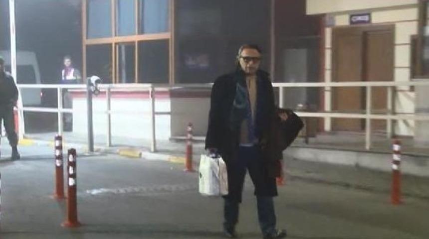 Fotoğraflarla Yeniden // Barbaros Şansal'a Tahliye