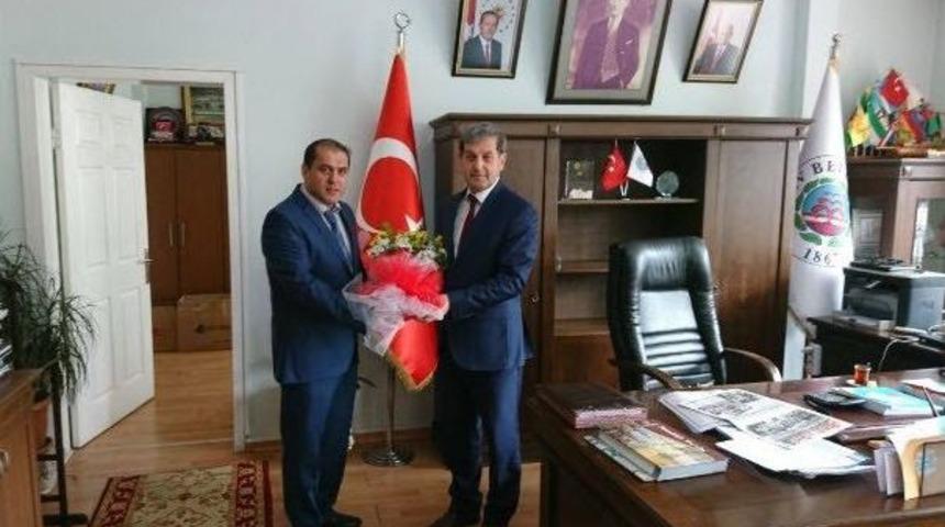 Simav Vergi Dairesi M&uuml;d&uuml;r Vekili Yal&ccedil;ınkaya&rsquo;dan Başkan &Ouml;zkan&rsquo;a Ziyaret