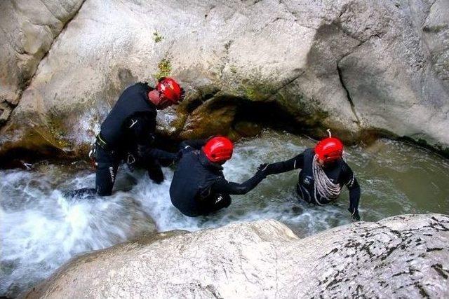 Harmankaya Kanyonunda Risk Belirleme Çalışması