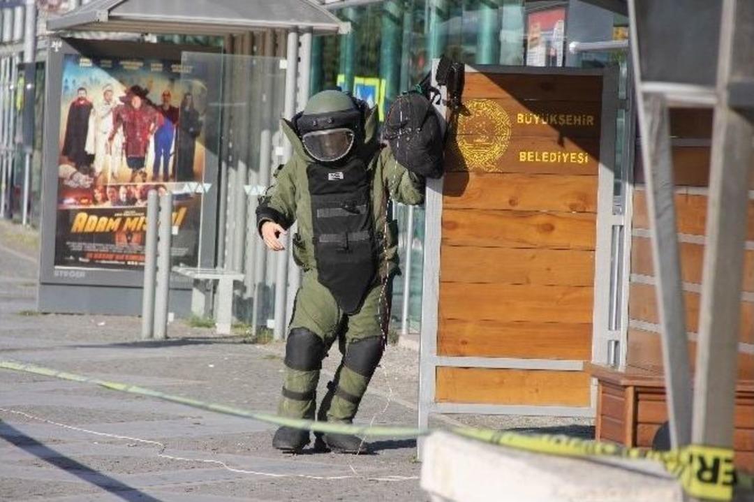 F&uuml;nye İle Patlatılan Ş&uuml;pheli &Ccedil;antadan İncil &Ccedil;ıktı