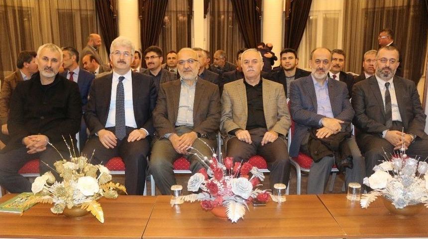 Konya İhh&rsquo;dan &rsquo;yetim G&uuml;lerse D&uuml;nya G&uuml;ler&rsquo; Programı