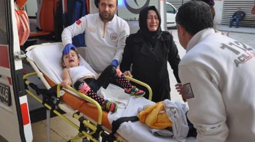 Kamyonla Otomobil &Ccedil;arpıştı: 7 Yaralı