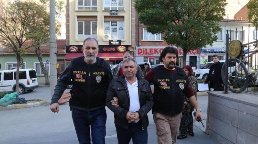 Eş Katili Koca Adliyede