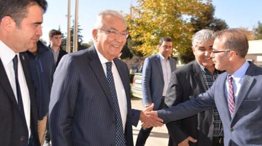 Deniz Baykal, Ahmet T&uuml;rk'&uuml;n Eşini Evinde Ziyaret Etti (2)