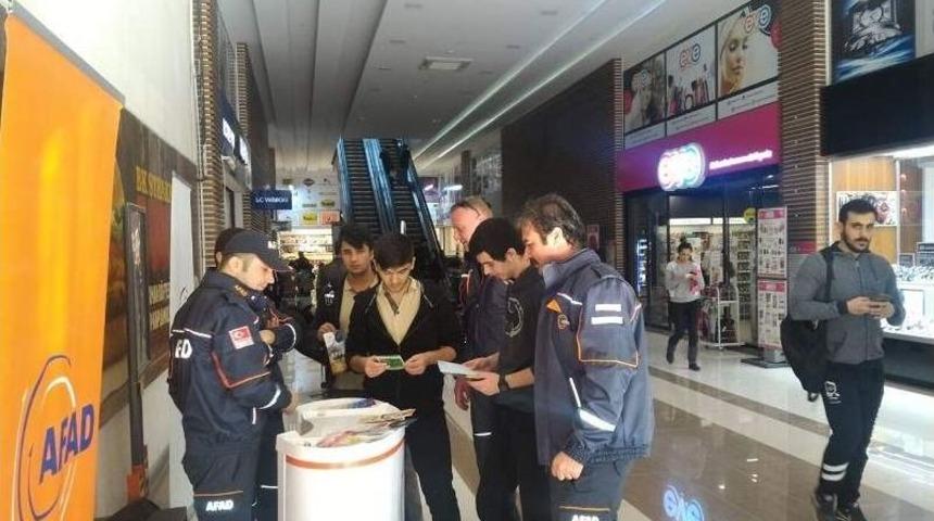 Afad Halkı Bilin&ccedil;lendirmeye Devam Ediyor