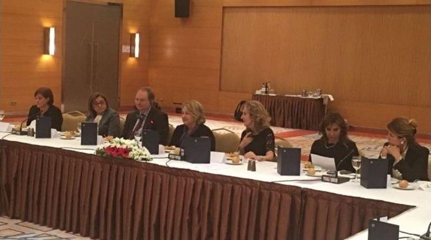 Fatma Şahin, Ab &Uuml;lkelerinin B&uuml;y&uuml;kel&ccedil;i Ve M&uuml;steşarlarına Fet&ouml;&rsquo;y&uuml; Anlattı