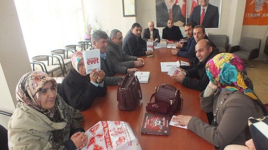 Ak Parti&rsquo;den Referandum &Ccedil;alışması