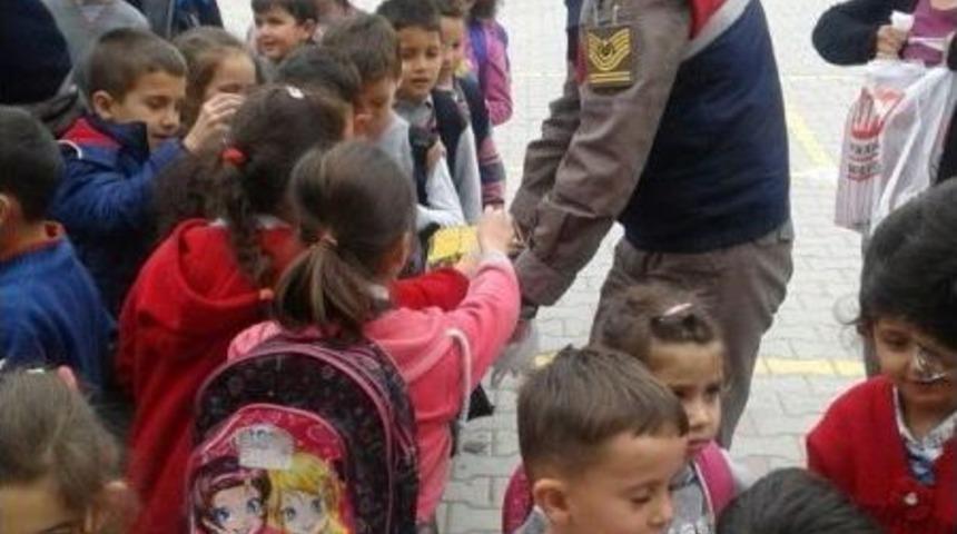 Seydikemer&rsquo;de Jandarmadan Trafik Uygulaması