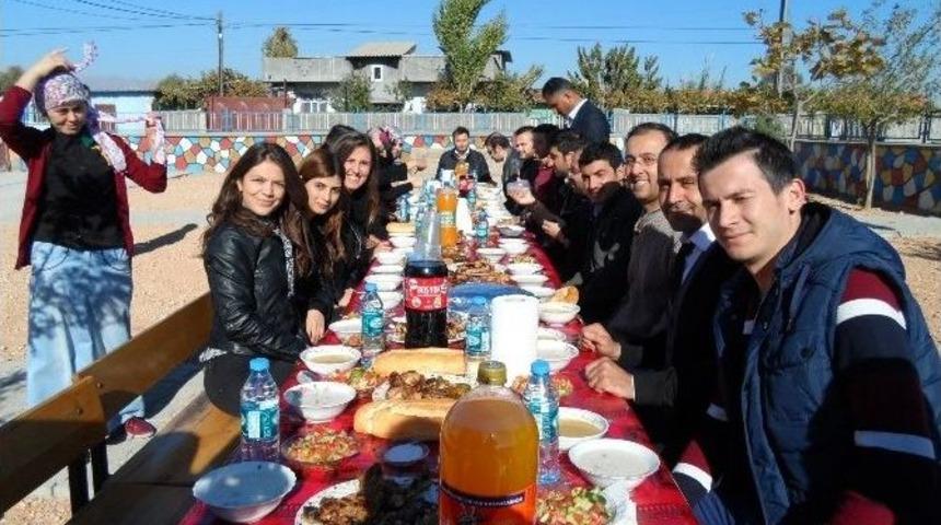 Silopi&rsquo;de &Ouml;ğretmenler G&uuml;n&uuml; Etkinliği