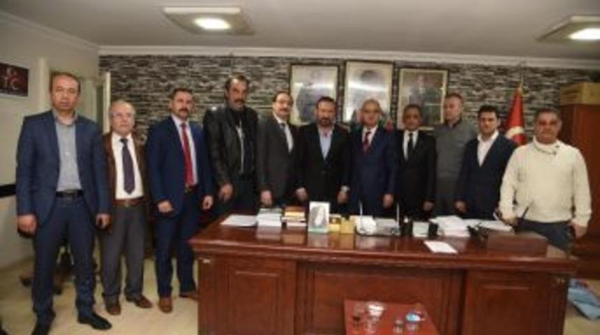 Başkan Doğan, Mhp İl Başkanlığını Ziyaret Etti