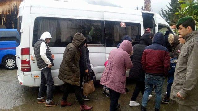 Fethiye’de Çalılıkların Arasında 29 Sığınmacı Yakalandı