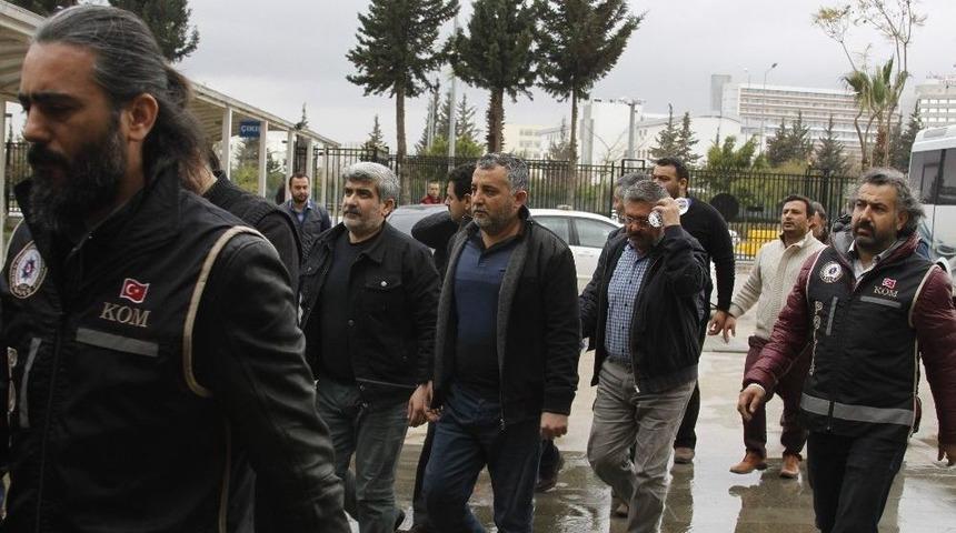 Antalya Fet&ouml; Operasyonu: 22 G&ouml;zaltı