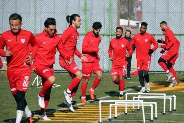 Boluspor, Bandırmaspor Hazırlıklarını Sürdürdü