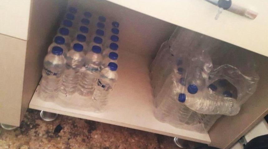 Su Şişelerinde Sahte İ&ccedil;ki