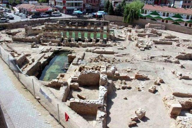 Yozgat'ta Turizme Kazandırılacak Roma Hamamı Çevresinde Kamulaştırma