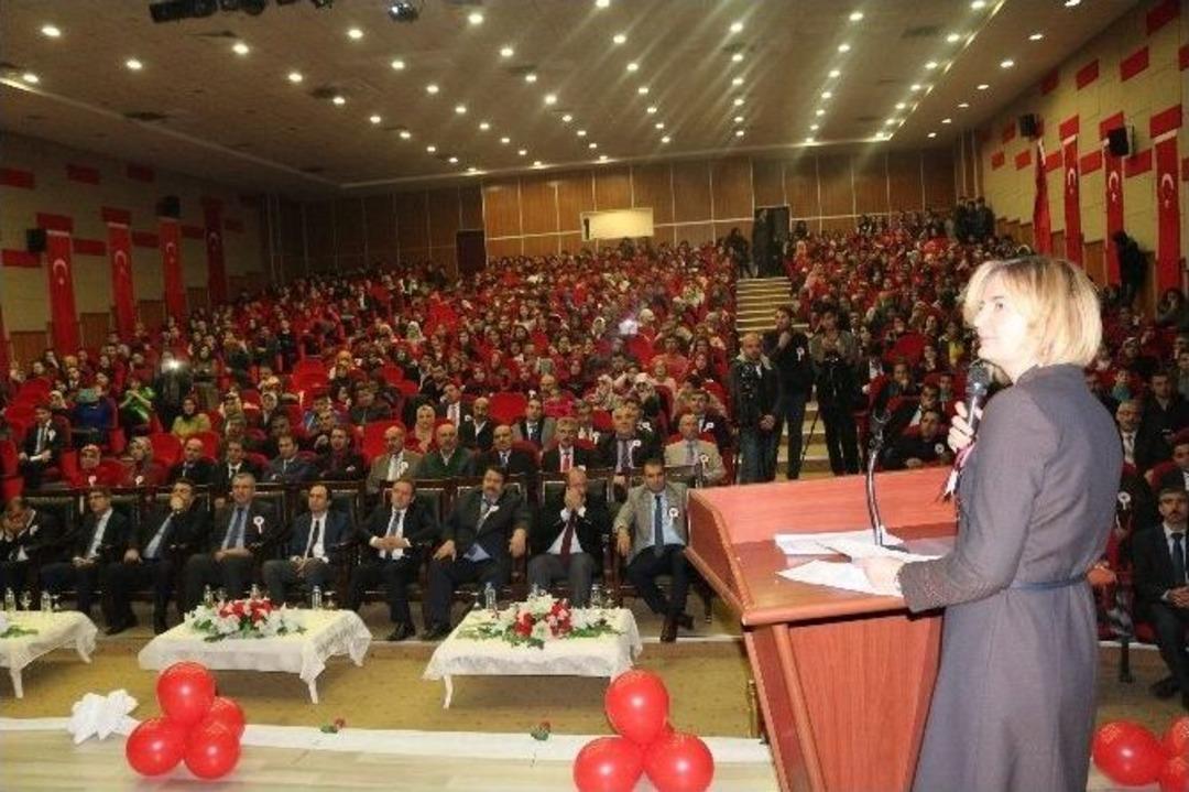 24 Kasım &Ouml;ğretmenler G&uuml;n&uuml;