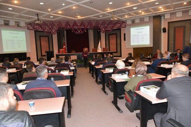 Melikgazi Belediyesi’nde ’sulama Sistemleri Ve Otomatik Sulama’ Konulu Eğitim Semineri