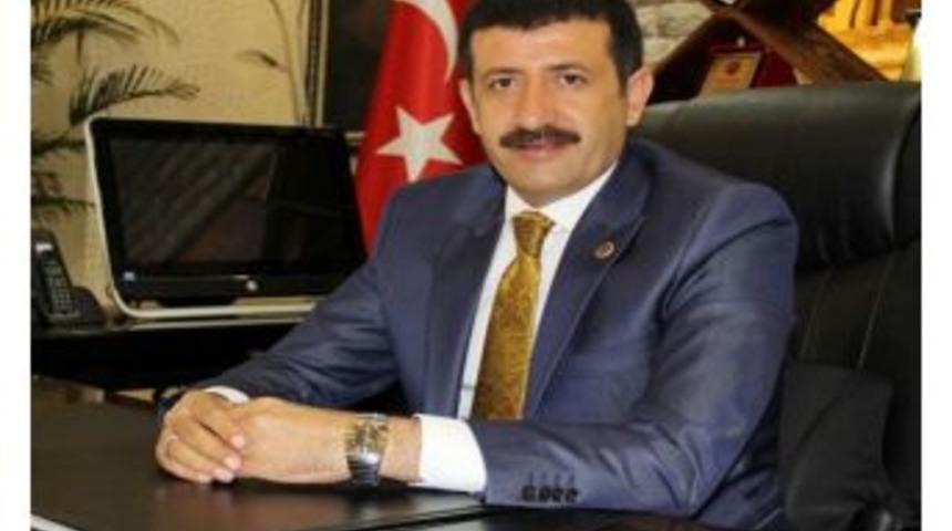 T&uuml;rkiye Gen&ccedil;lik Ve Spor Konfederasyonu Yılın Başkanını Se&ccedil;ti