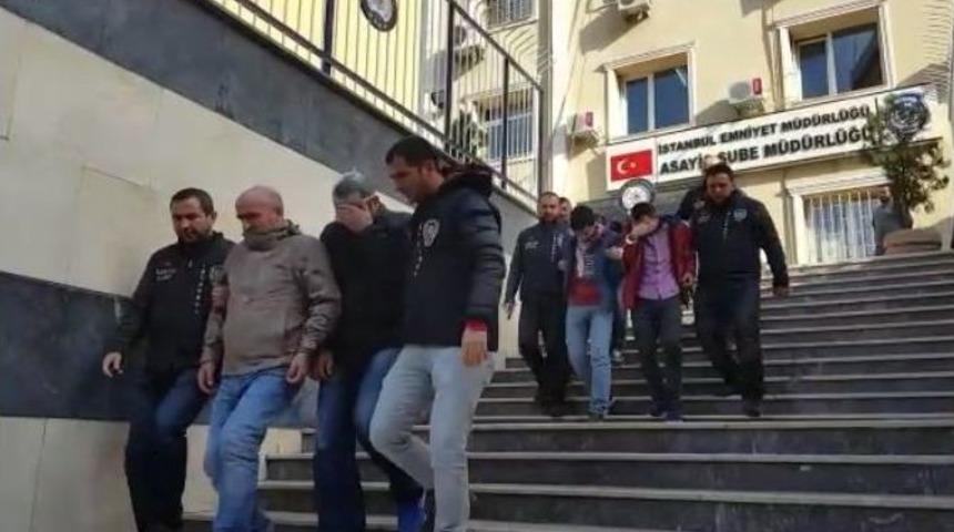 "hasta Var" Mesajıyla Anlaşan Hırsızlar Yakalandı