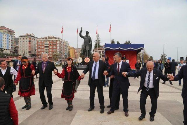 Rize’nin Düşman İşgalinden Kurtuluşunun 99. Yıl Dönümü Törenle Kutlandı