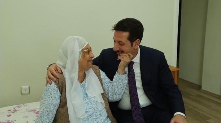 Başkan Tok: “öğretmenlerimiz Umut Işığıdır”