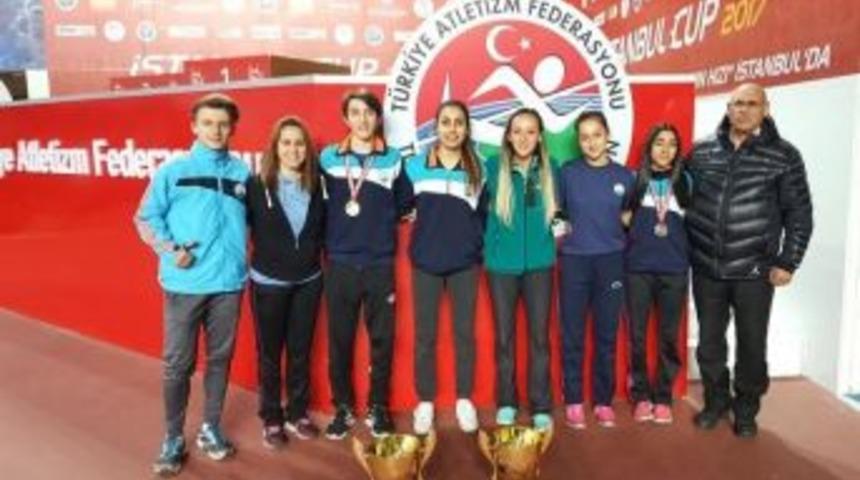 Osmangazili Atletlerden 5 Madalya