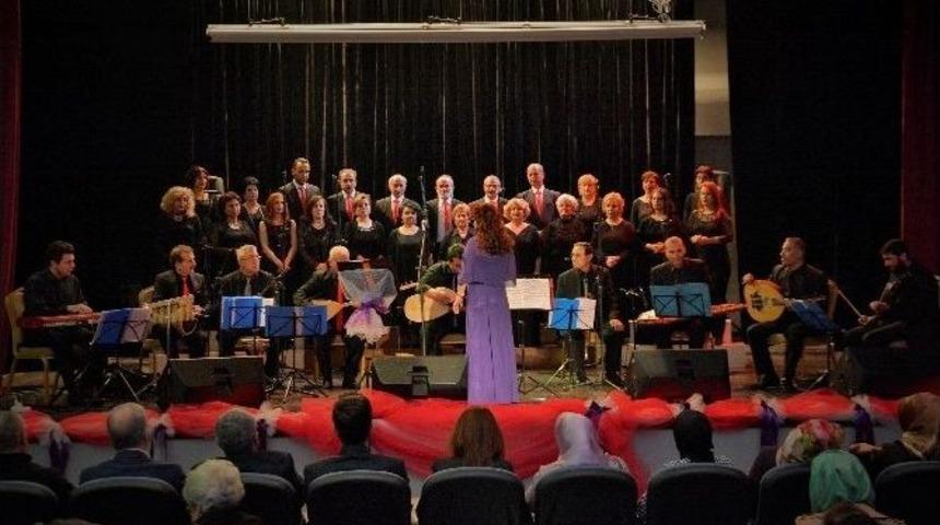 &Ouml;ğretmenlere &Ouml;zel Konser