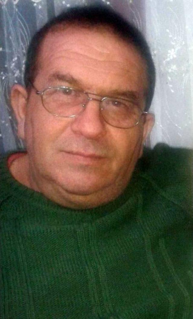 Arkadaşını &Ccedil;eki&ccedil;le &Ouml;ld&uuml;rd&uuml; 1