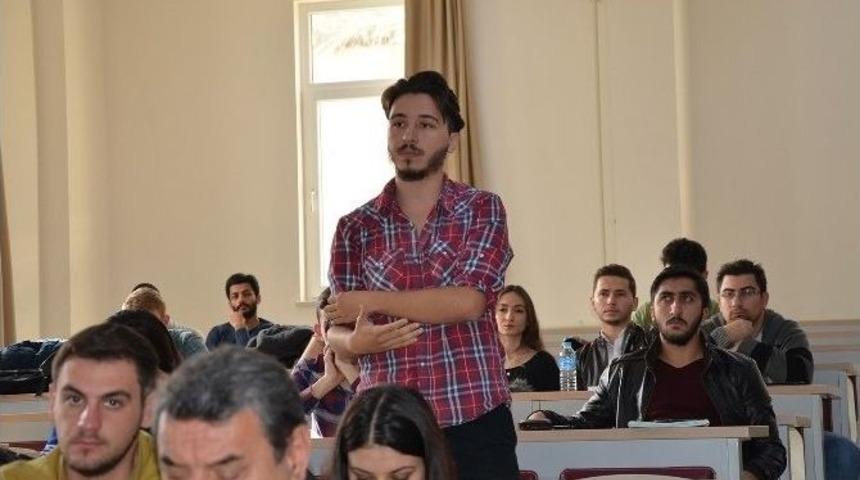 Bandırma&rsquo;da "t&uuml;rk&ccedil;em Ses Bayrağım" Konferansı