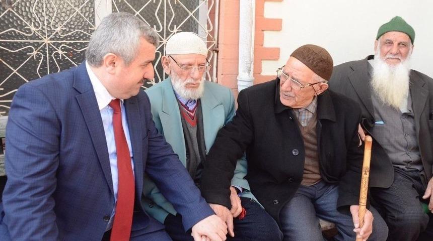 Başkan Baran, Esnaf Ve Vatandaşlarla Buluştu