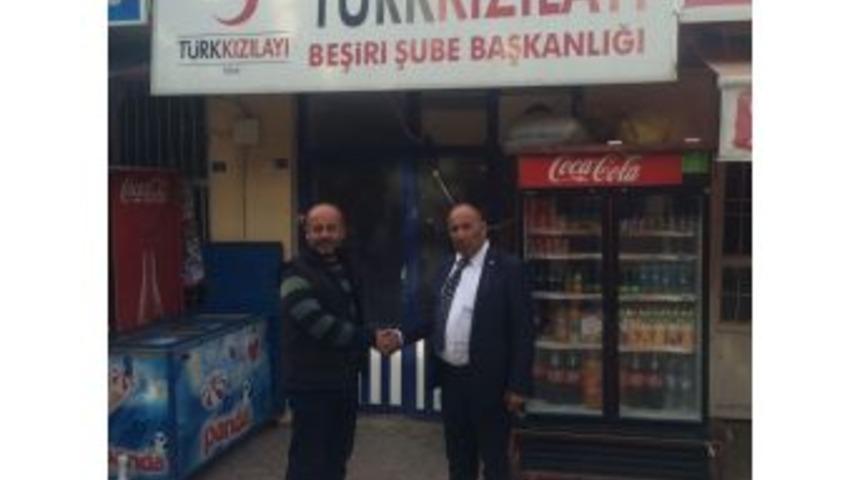 Evi Yanan Aileye Kızılay&rsquo;dan Yardım