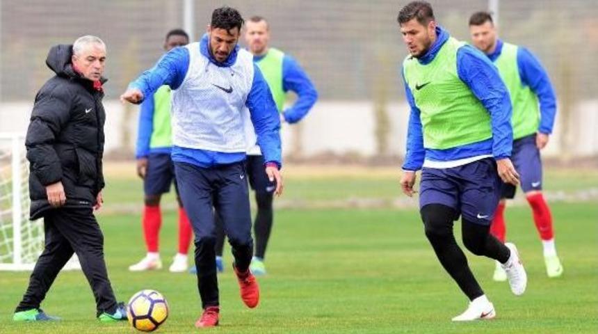 Antalyaspor Eto'o'suz &Ccedil;alıştı