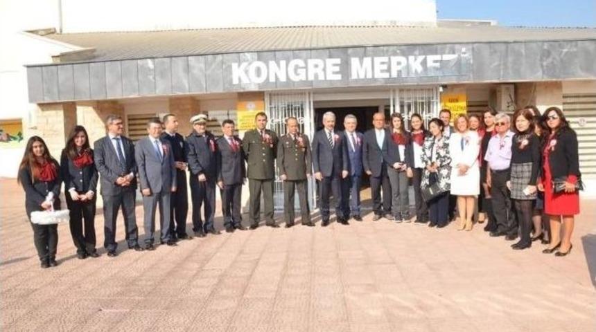 &Ouml;ğretmenler G&uuml;n&uuml; Kuşadası&rsquo;nda Kutlandı