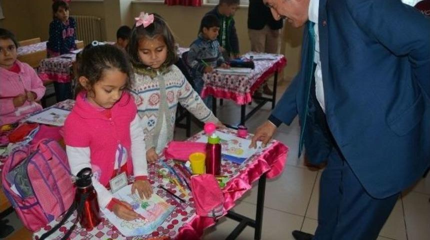 Kale&rsquo;de &Ouml;ğretmenler G&uuml;n&uuml; Etkinliği