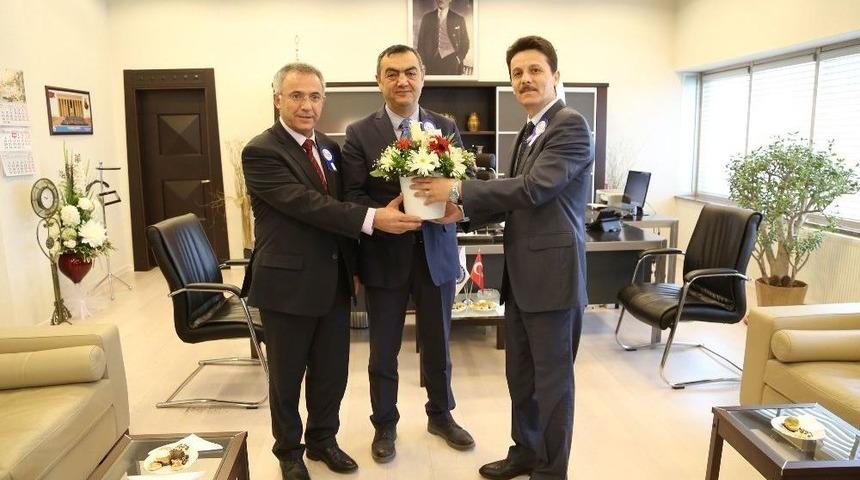 &ldquo;&ouml;dediğimiz Vergilerle &Uuml;lkemizin Kalkınmasına Katkı Sağlaya Devam Edeceğiz&rdquo;