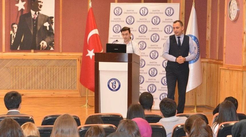 B&uuml;&rsquo;de &lsquo;hastane Bilgi Y&ouml;netim Sistemleri&rsquo; Anlatıldı