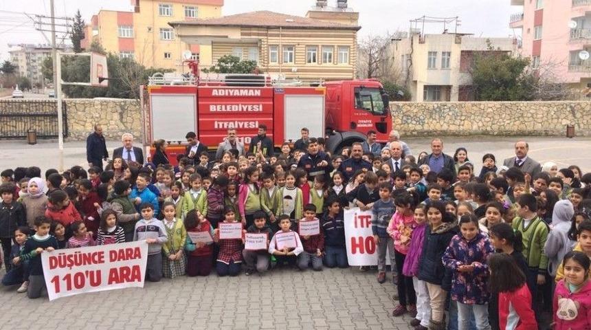 İlk&ouml;ğretim Okulunda Yangın Tatbikatı