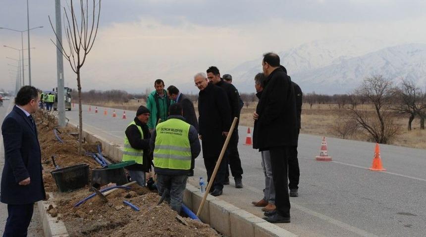 Ref&uuml;jler Yenileniyor