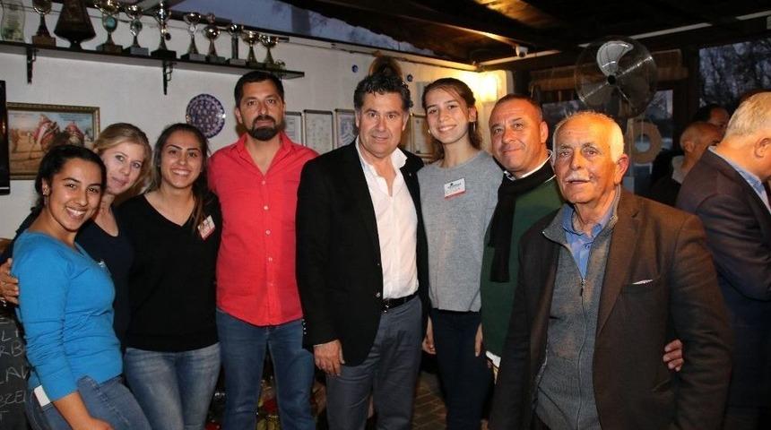 Başkan Mehmet Kocadon Muhtarlarla Buluştu