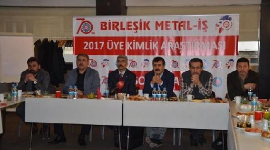 Birleşik Metal-İş: İş&ccedil;ilerin Yarısı Bor&ccedil;larını &Ouml;derken Zorlanıyor
