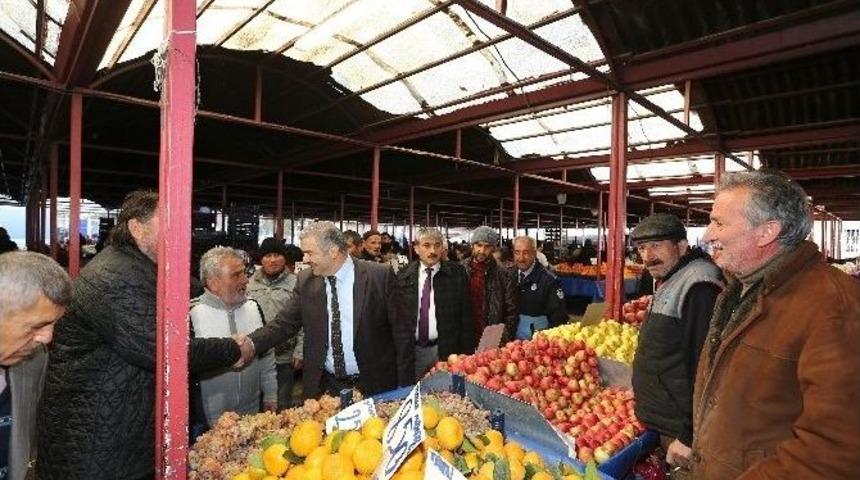 Başkan &Ccedil;elik, Perşembe Pazarı&rsquo;nda