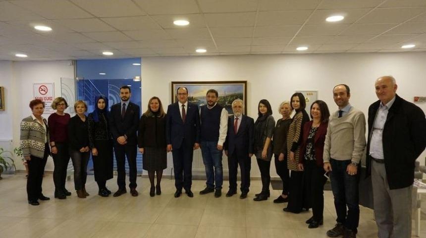 Başkan &Uuml;nl&uuml;&rsquo;den Eskişehir Eczacı Odasına Ziyaret